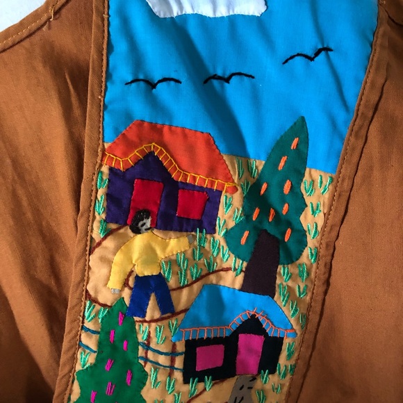 Colombian Linen Embroidered Mumu - Picture 3 of 4